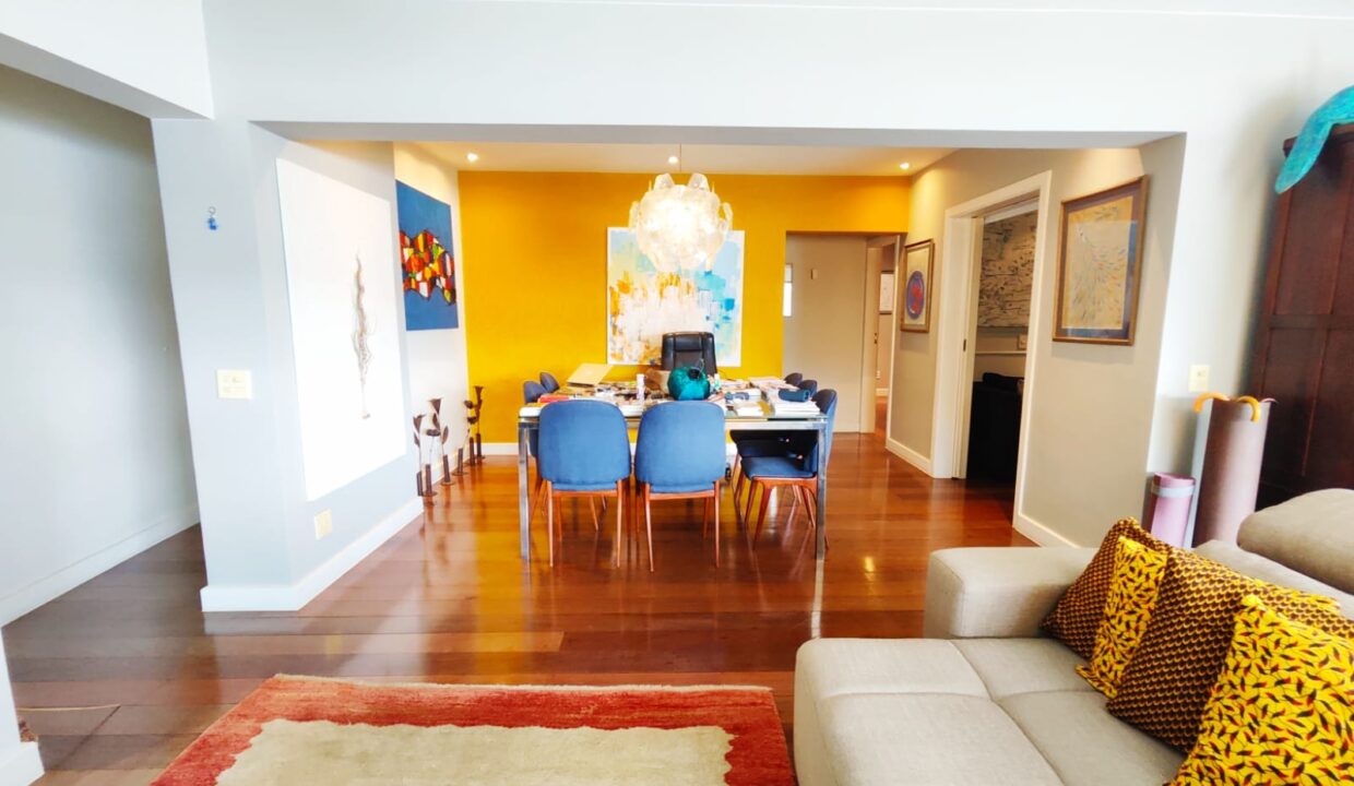 WhatsApp Image 2025-05-07 at 20.22.39 (1)