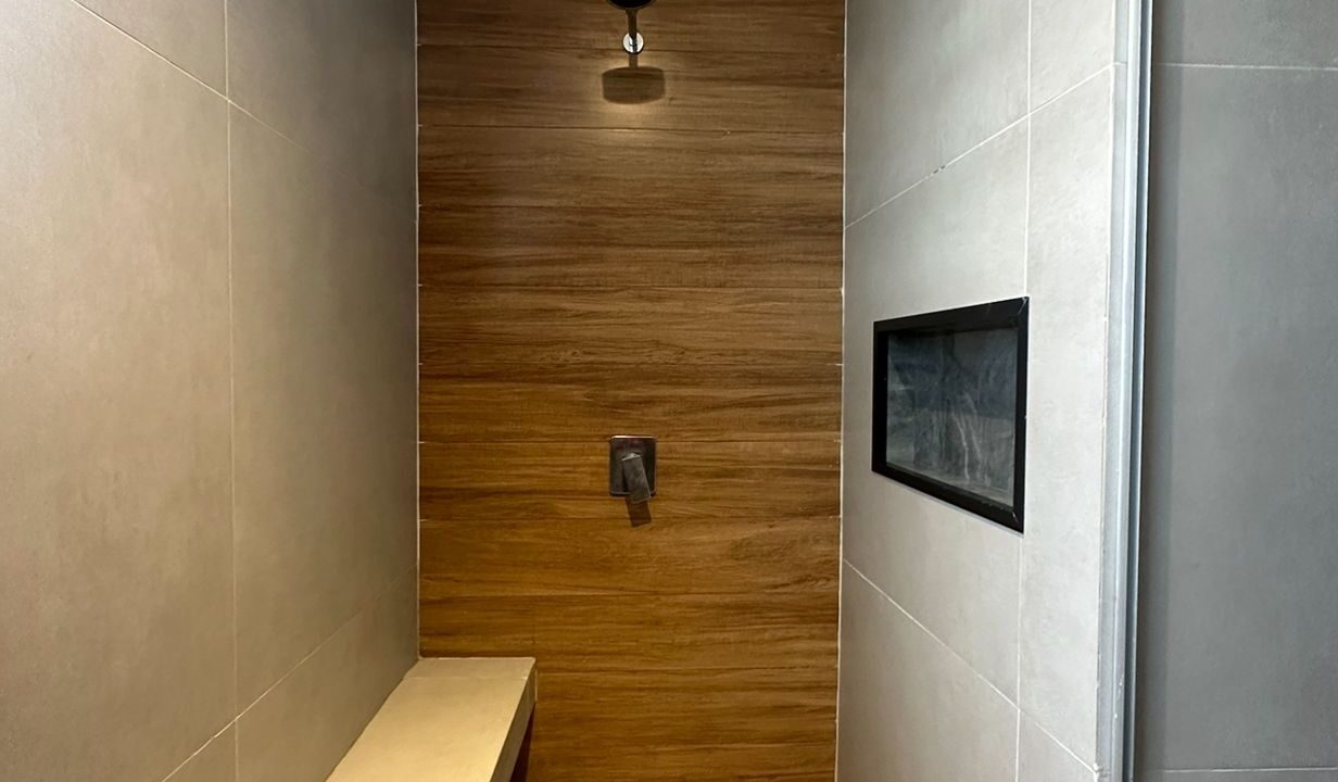 WhatsApp Image 2025-05-07 at 20.50.41