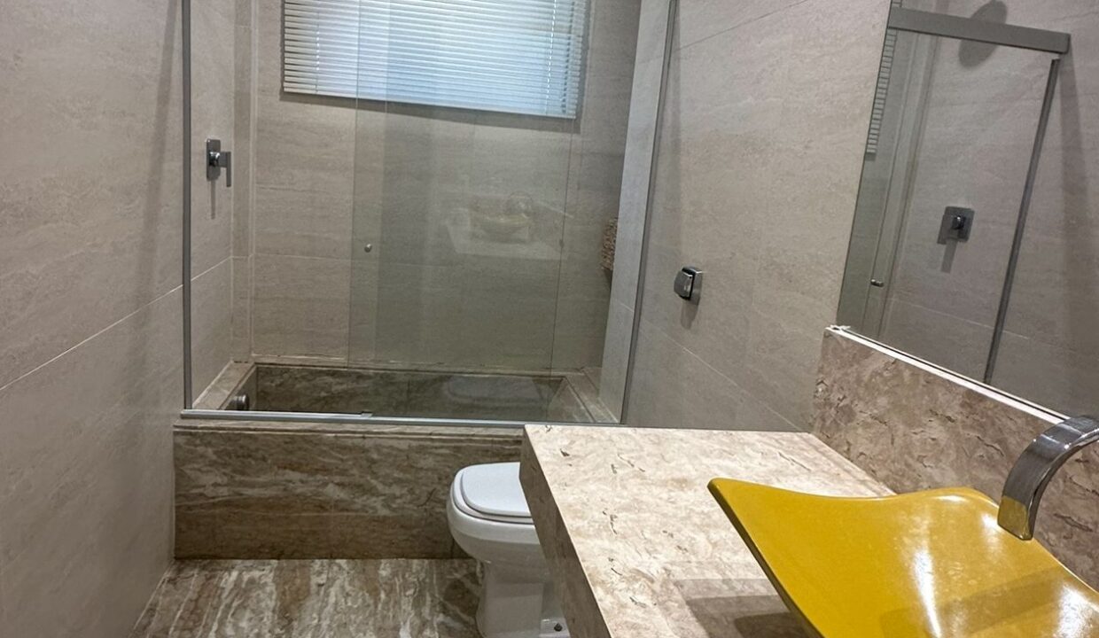 WhatsApp Image 2025-05-07 at 20.50.41 (2)