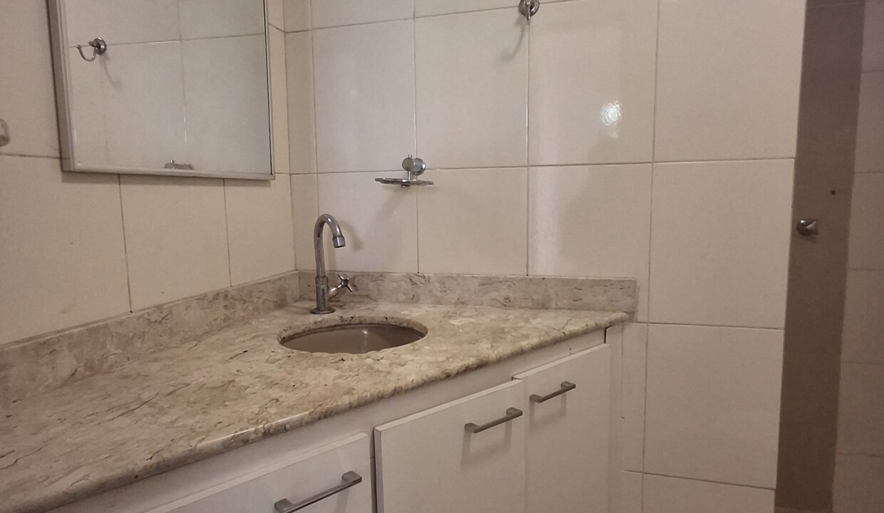 WhatsApp Image 2025-05-08 at 17.05.11 (1)