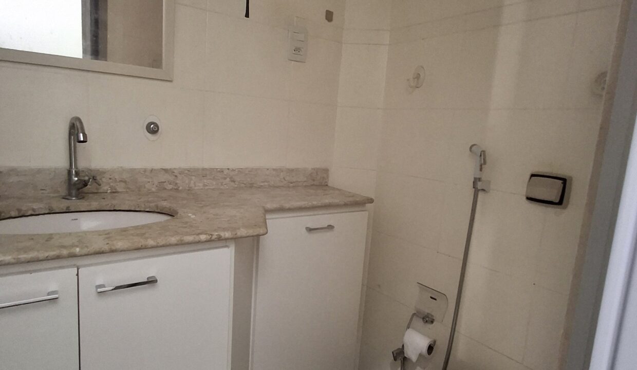 WhatsApp Image 2025-05-08 at 17.05.14