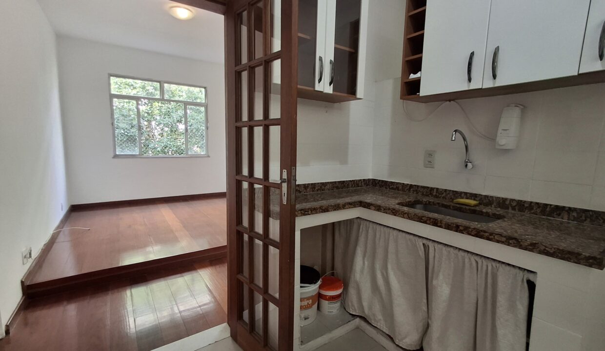 WhatsApp Image 2025-05-08 at 17.05.17