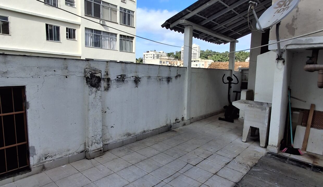 WhatsApp Image 2025-05-08 at 17.05.25 (1)