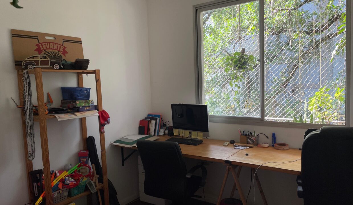 WhatsApp Image 2025-05-15 at 22.05.40 (1)