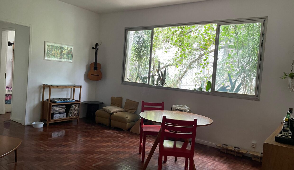 WhatsApp Image 2025-05-15 at 22.05.44 (2)