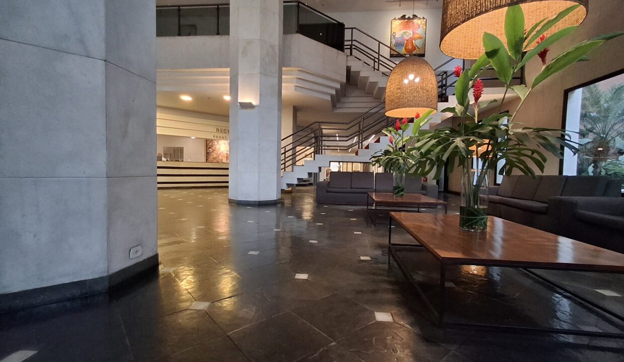 WhatsApp Image 2025-05-22 at 08.38.37 (1)