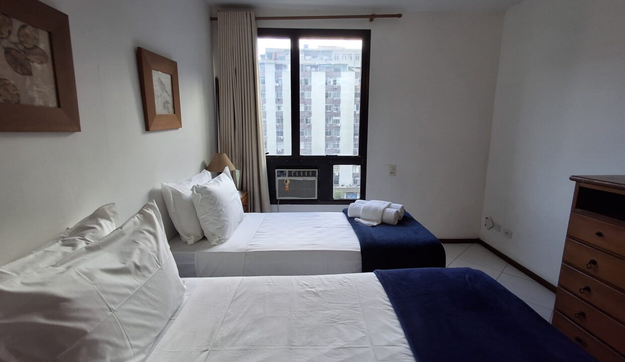 WhatsApp Image 2025-05-22 at 08.39.05