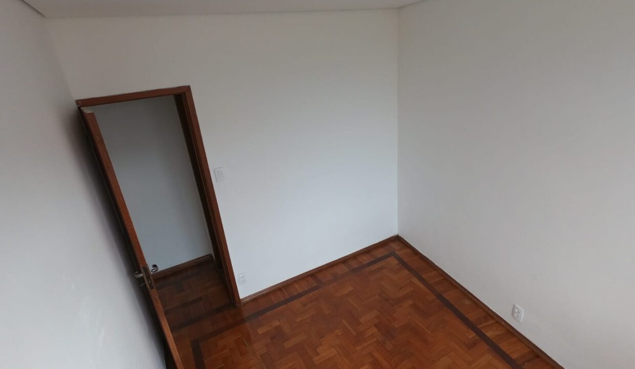 WhatsApp Image 2025-05-26 at 09.20.00 (1)