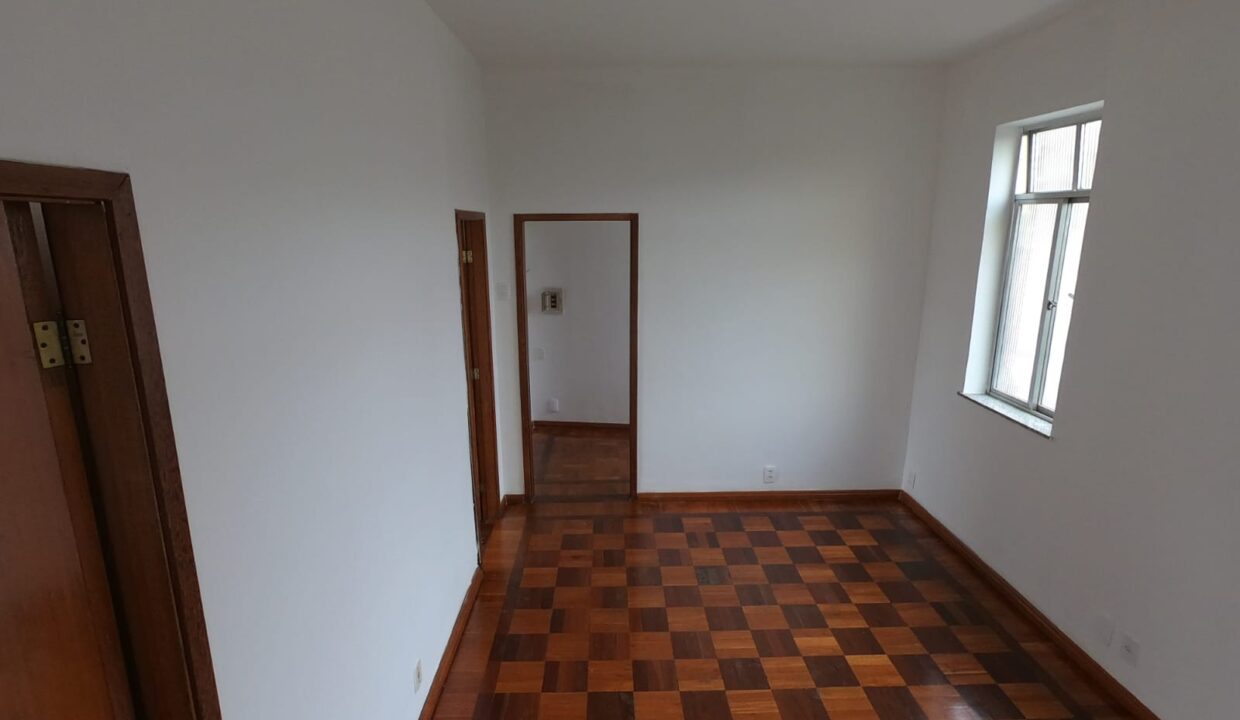 WhatsApp Image 2025-05-26 at 09.20.00