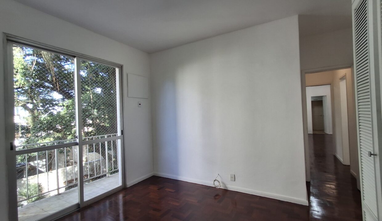 WhatsApp Image 2025-06-16 at 08.08.11 (4)