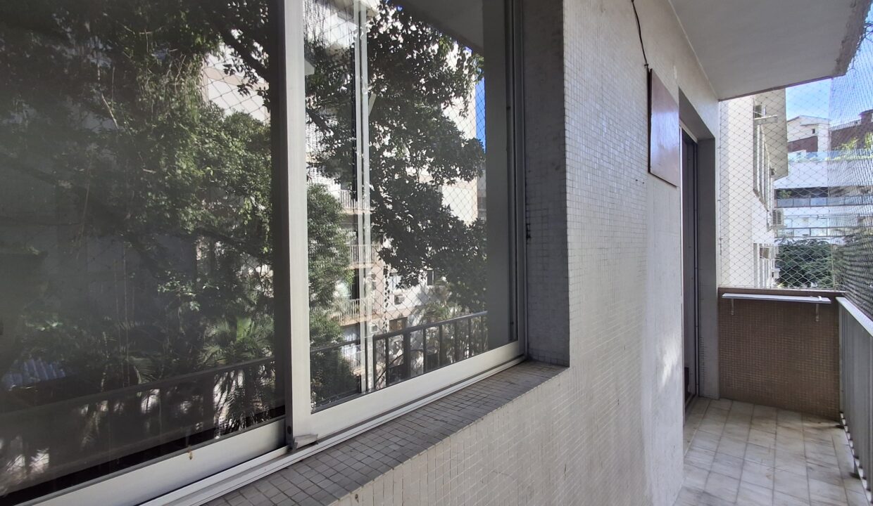 WhatsApp Image 2025-06-16 at 08.08.12 (1)